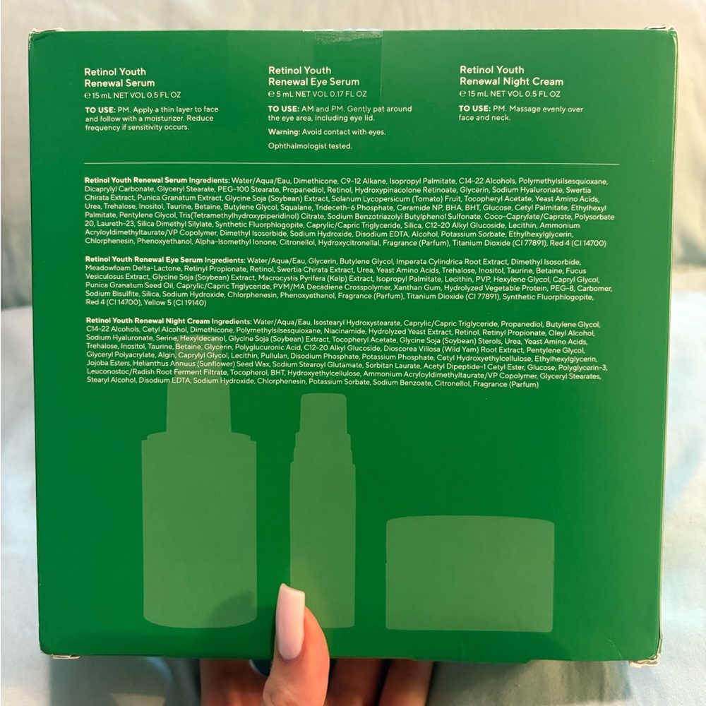 Murad Youth Renewal Retinol Trial Kit - Green and White - Picture 3 of 4